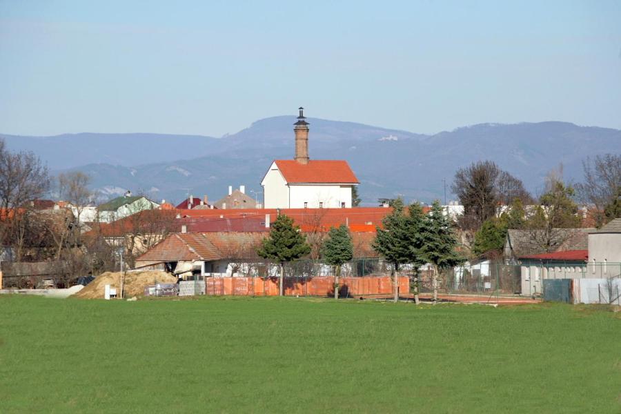 Chateau Krakovany 외부 사진