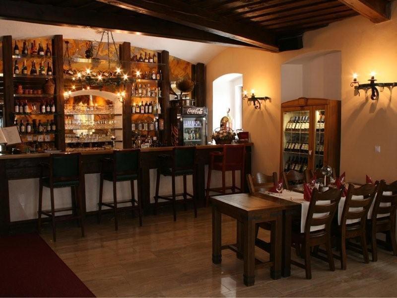 Chateau Krakovany 외부 사진
